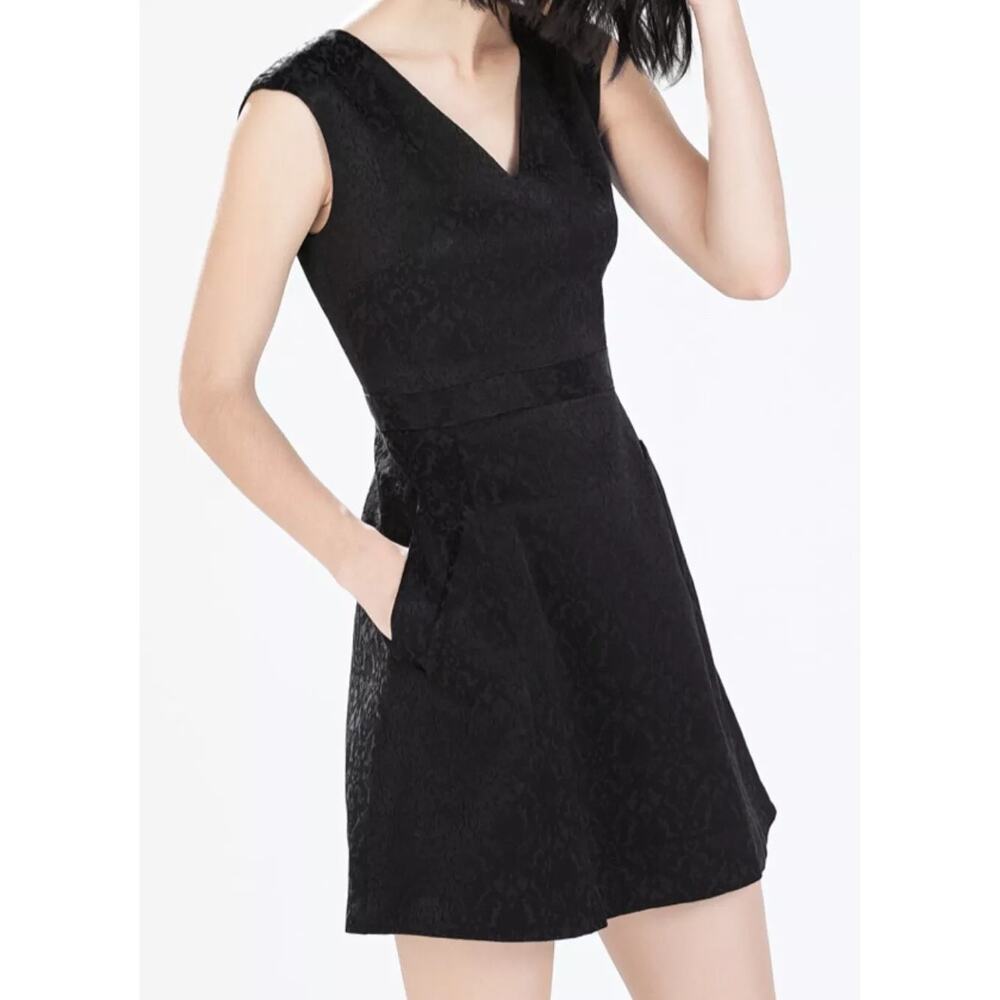 ZARA Sleeveless Embossed Jacquard V Neck Dress Pockets Back Zip up XS Black